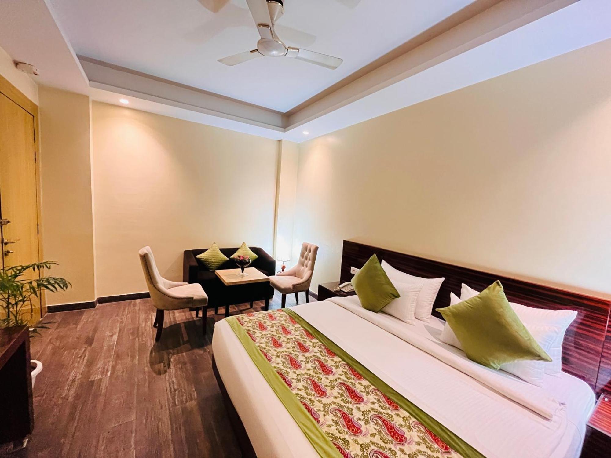 Ganga Ashoka Hotel Рішикеш Екстер'єр фото