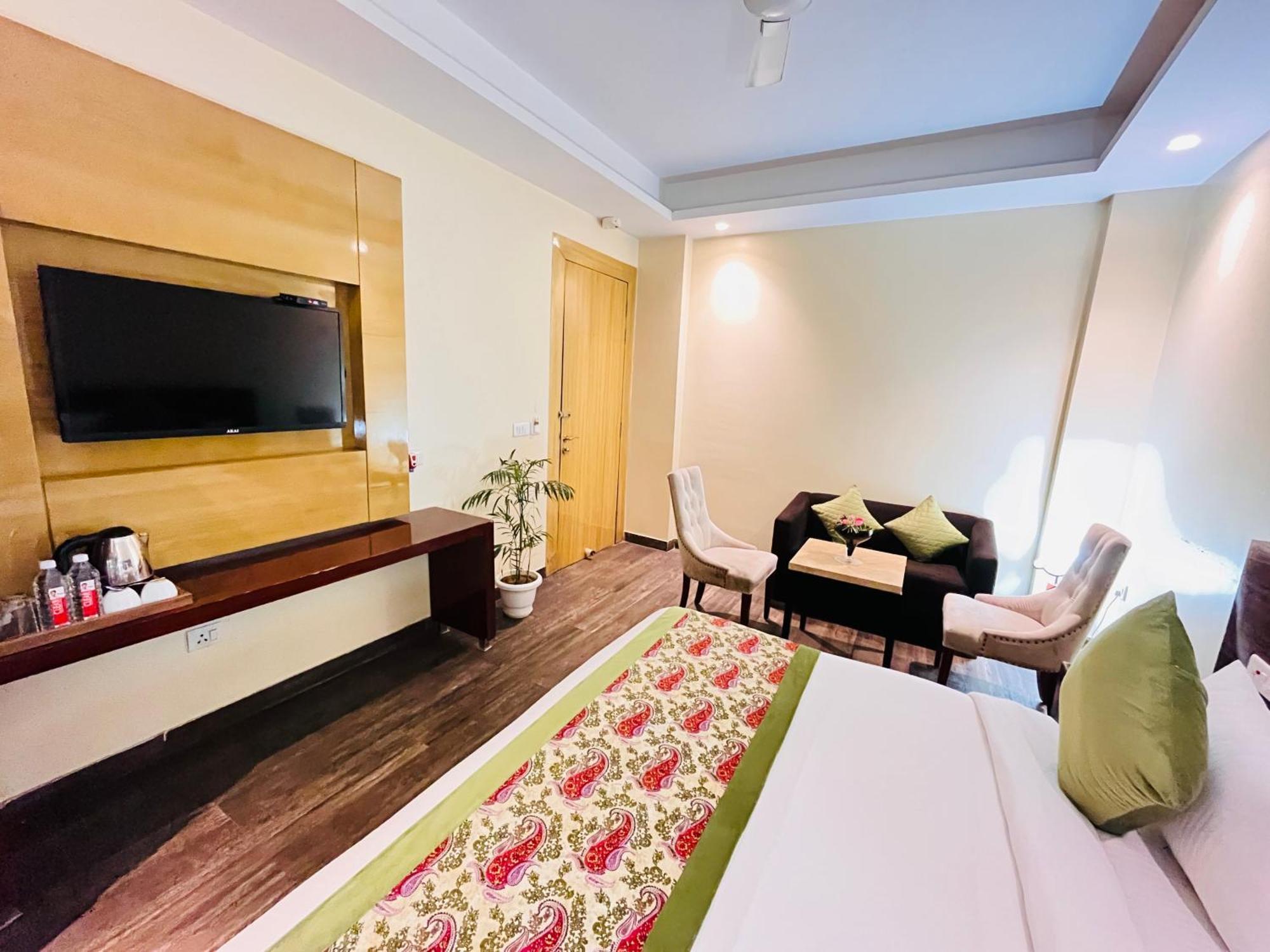 Ganga Ashoka Hotel Рішикеш Екстер'єр фото