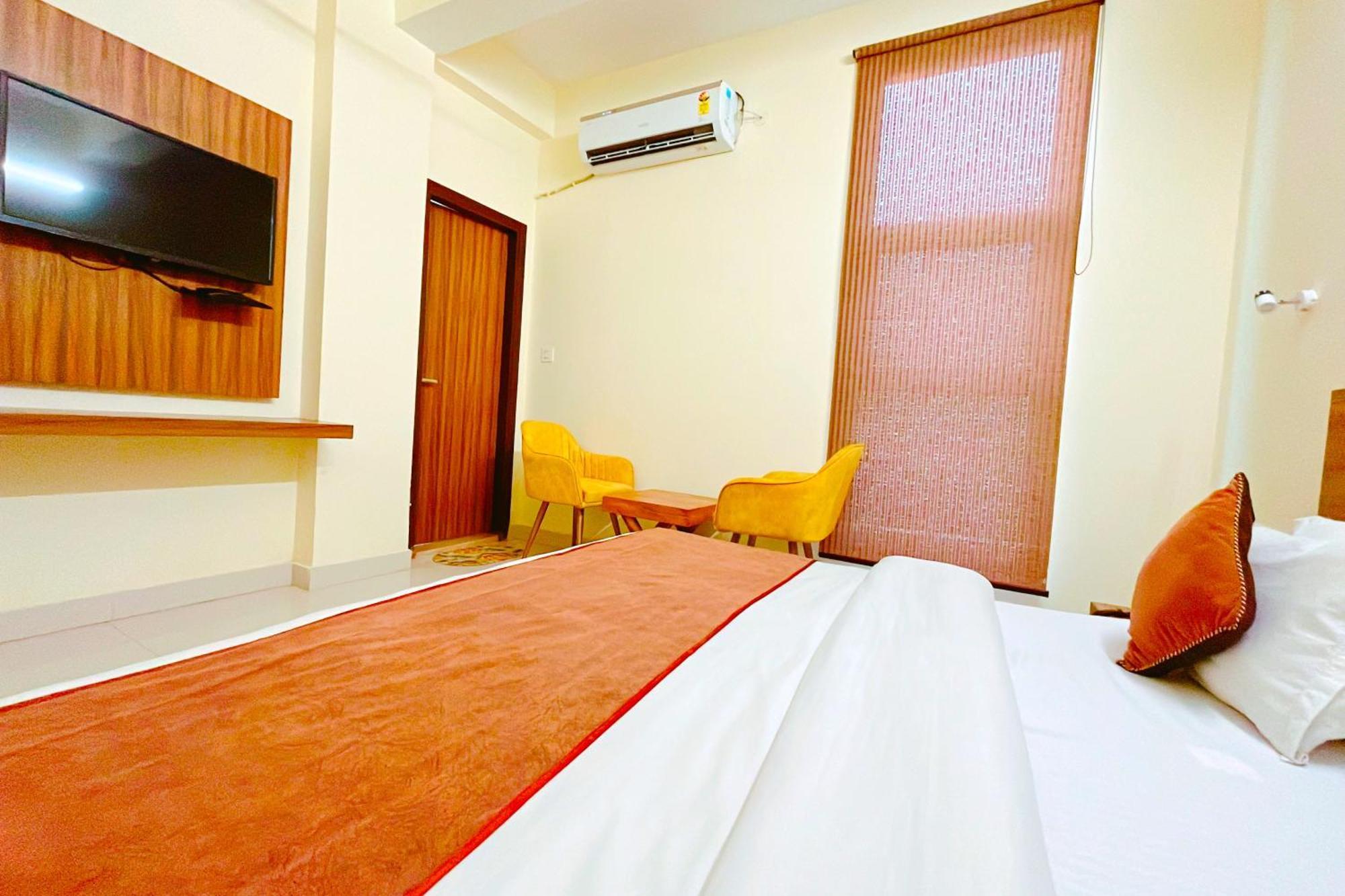 Ganga Ashoka Hotel Рішикеш Екстер'єр фото
